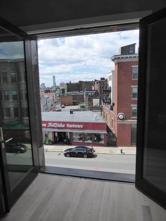 108 Dorchester St - Photo 1