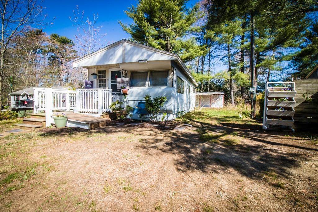 9 Pine Way - Photo 1