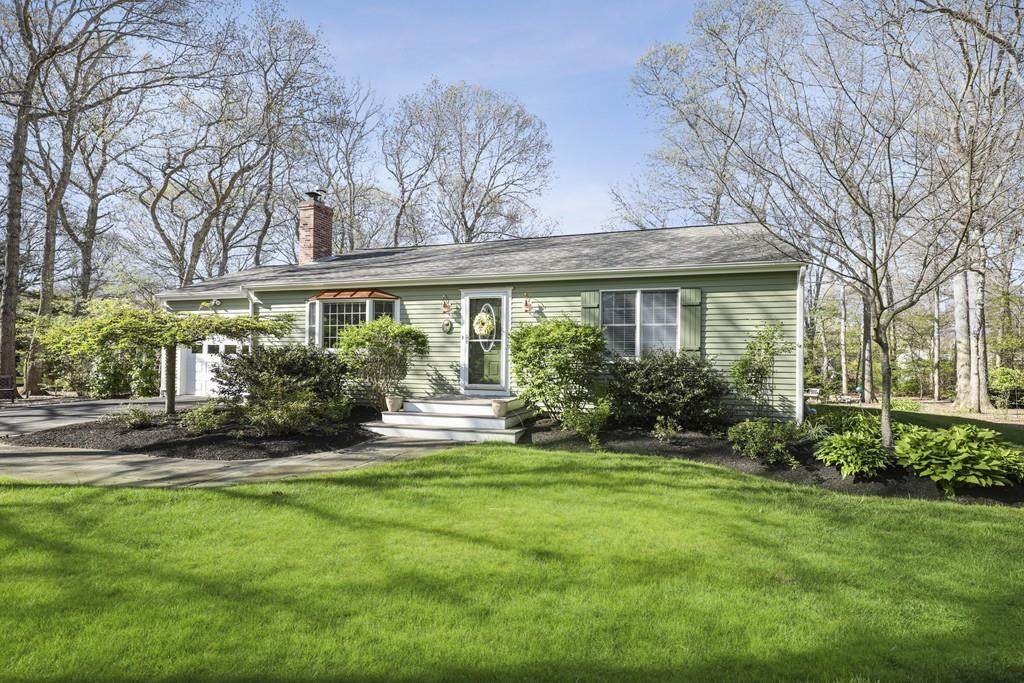 24 Bourne Ave - Photo 1 24 Bourne Ave - Photo 1