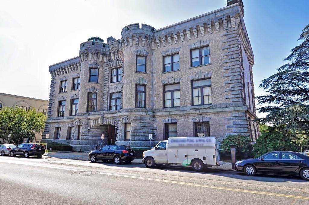 92 High Street - Photo 1
