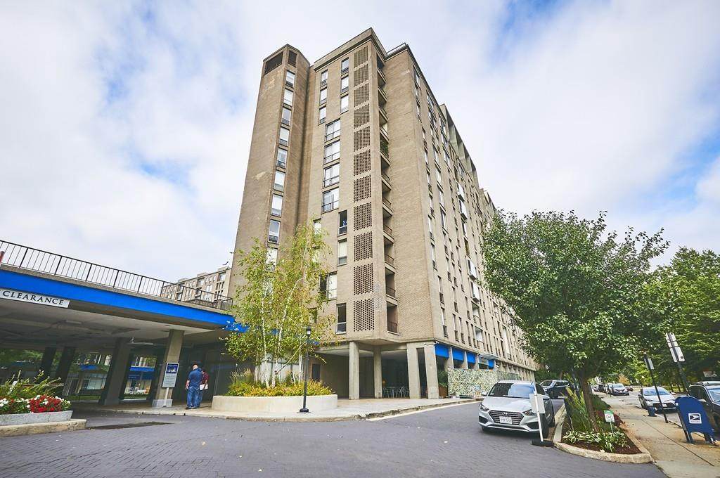 33 Pond Avenue - Photo 1