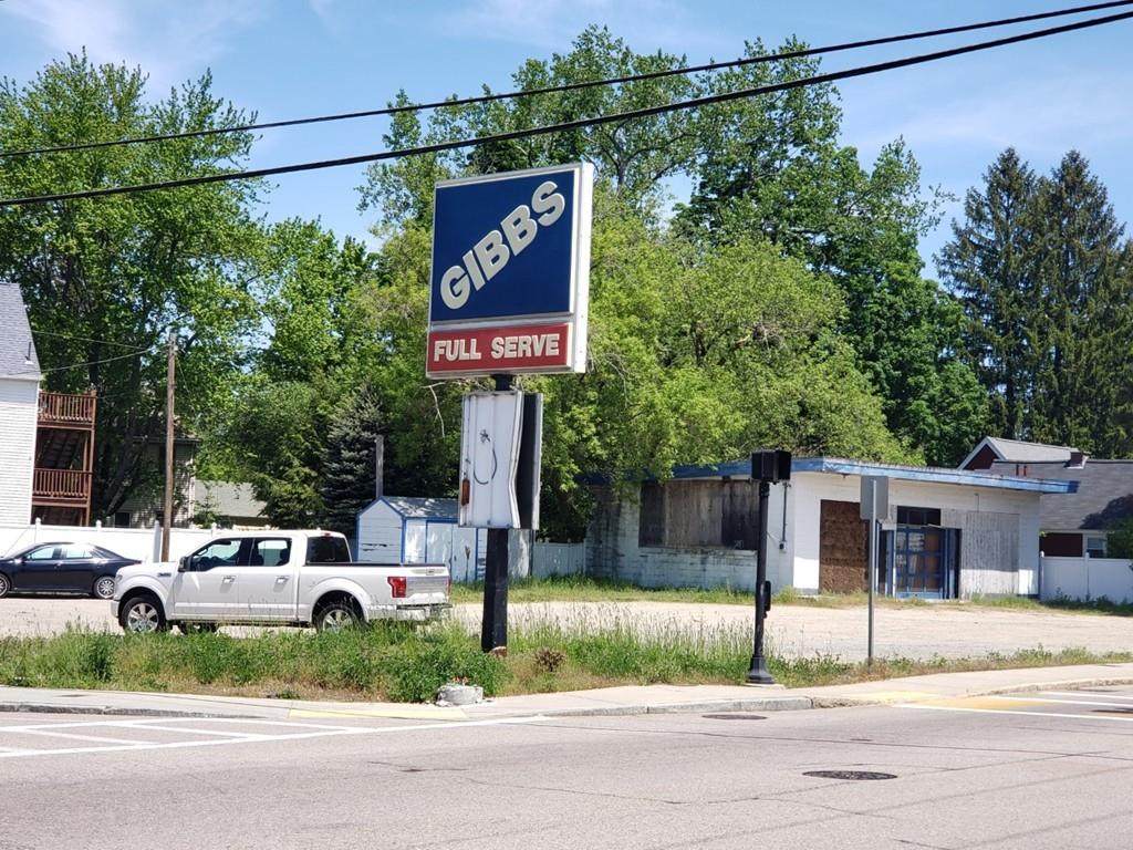 108 E Main St - Photo 1