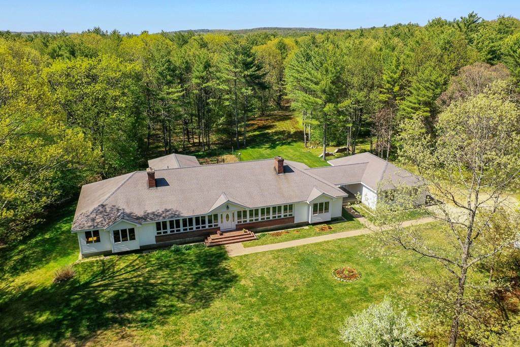 155 Williamsville Road - Photo 1