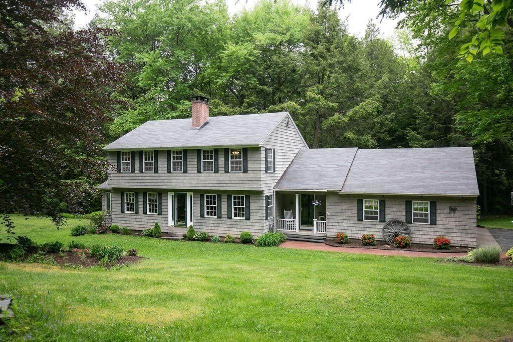 78 Meadowood Drive - Photo 1