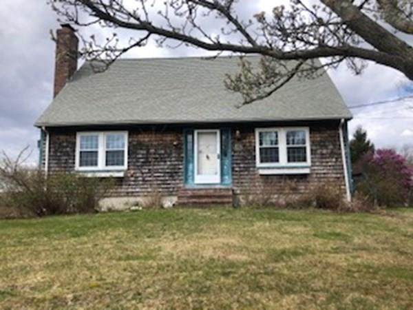 4 Newbury Ave - Photo 1