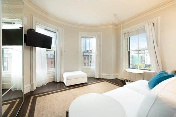 592 Tremont Street - Photo 1