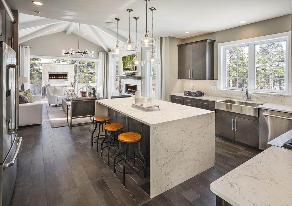 87 Phoebe St - Photo 1