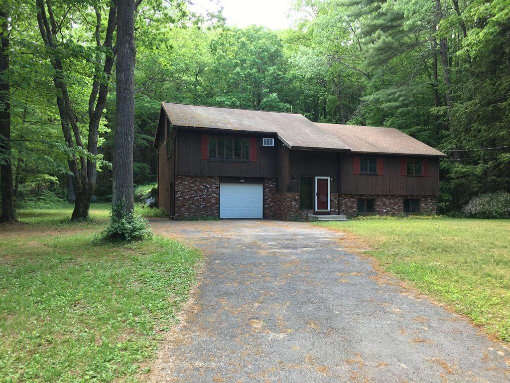 16 Ellis Dr - Photo 1