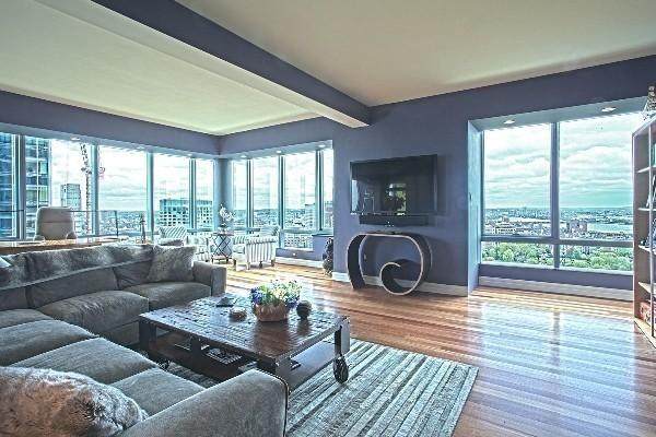 1 Avery Street - Photo 1