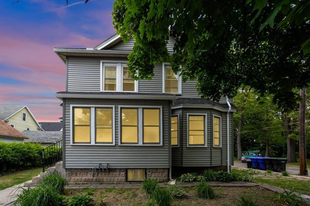 32 Shamrock St - Photo 1