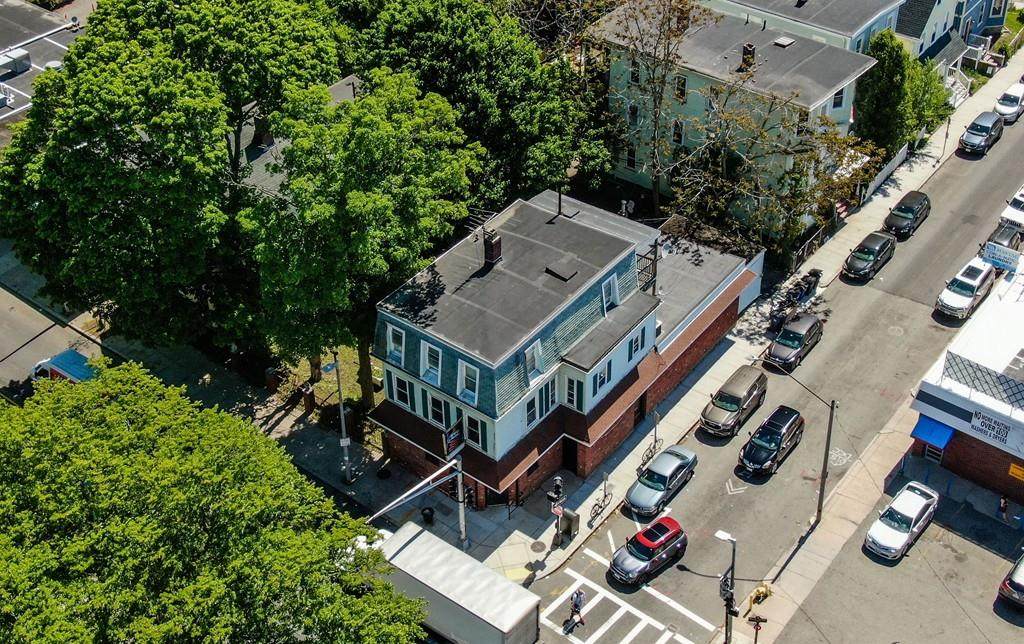3520 Washington Street - Photo 1