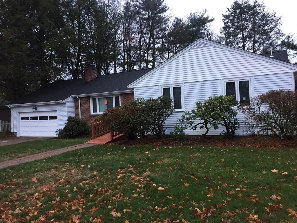 793 Dedham St - Photo 1