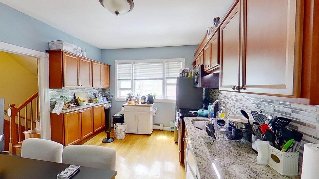 636 Dorchester Ave - Photo 1