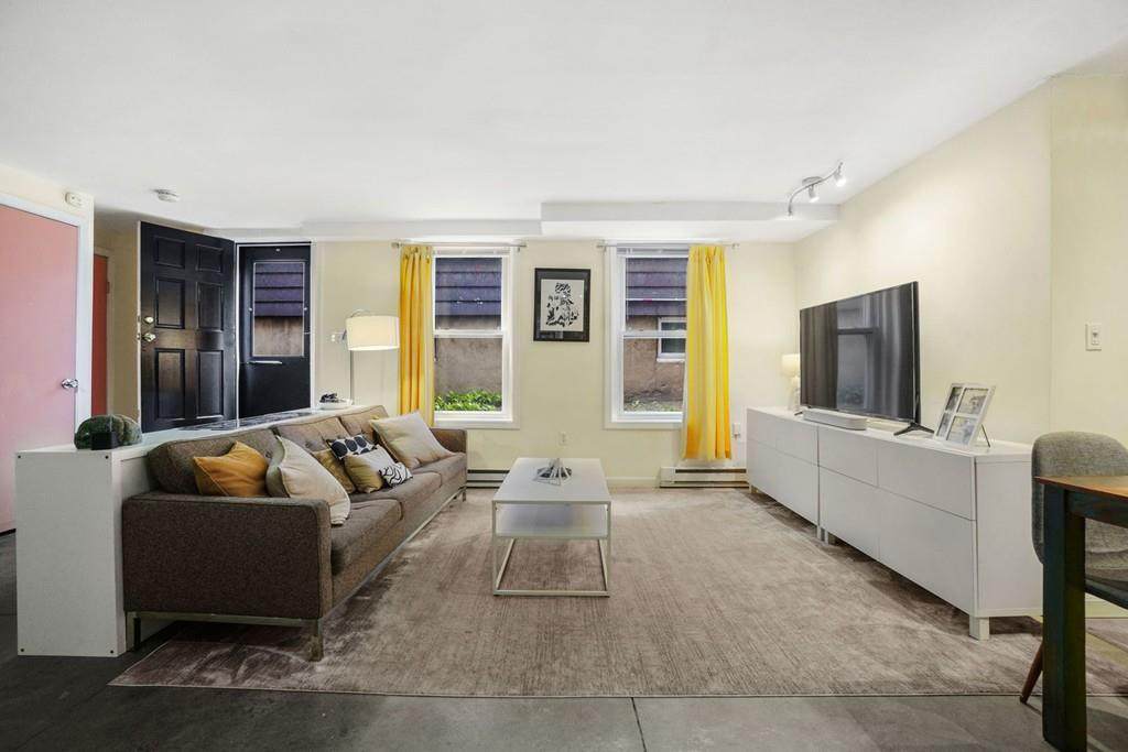 23 Breed Street - Photo 1
