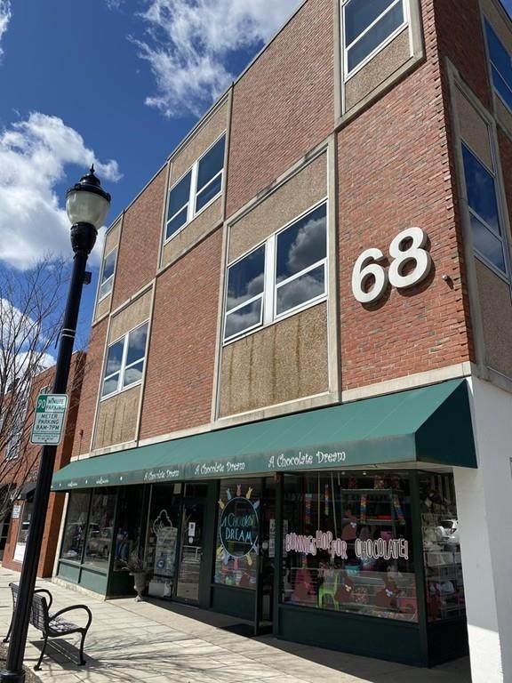 68 Leonard St - Photo 1