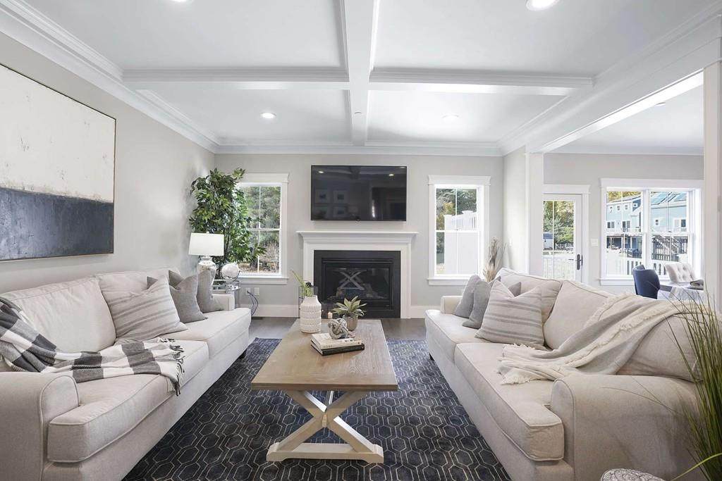 20 Southfield Lane - Photo 1