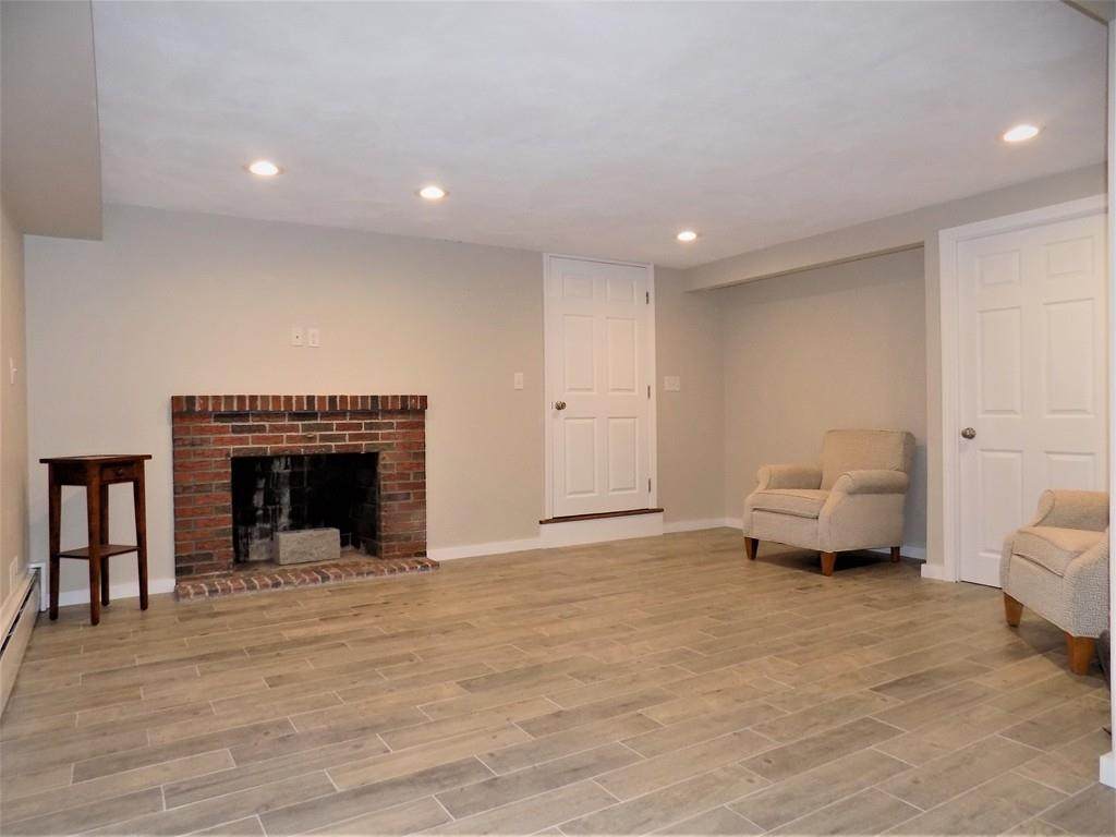 115 Fenley St - Photo 1
