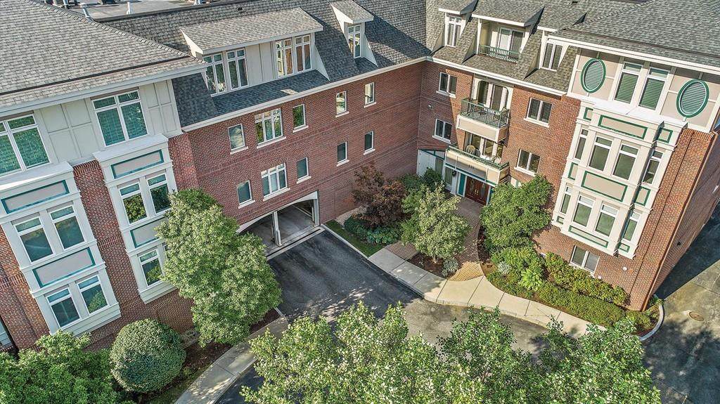 630 Hammond Street - Photo 1