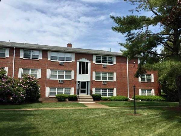 4 Tara Drive - Photo 1