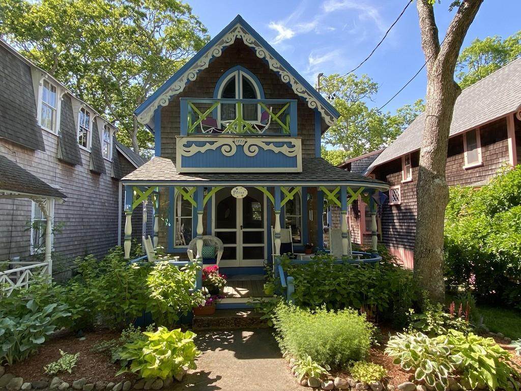 9 West Clinton Ave - Photo 1