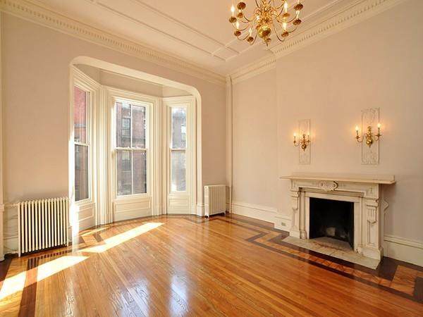 171 Beacon Street - Photo 1