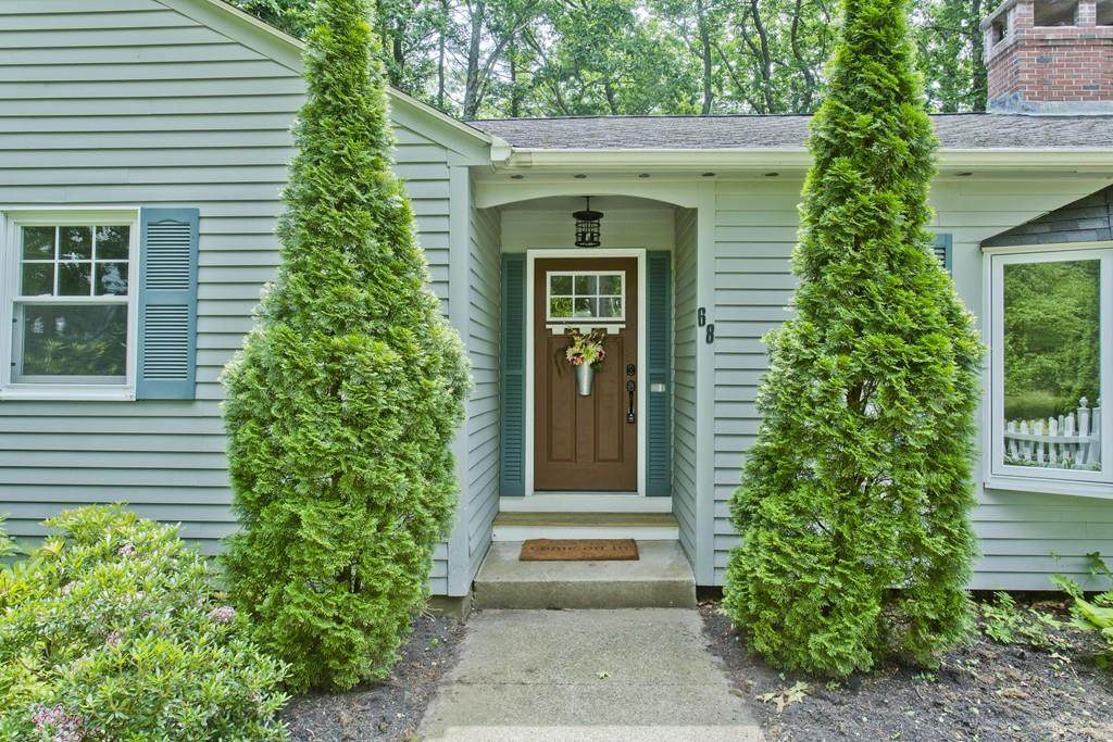 68 Westwood Dr - Photo 1