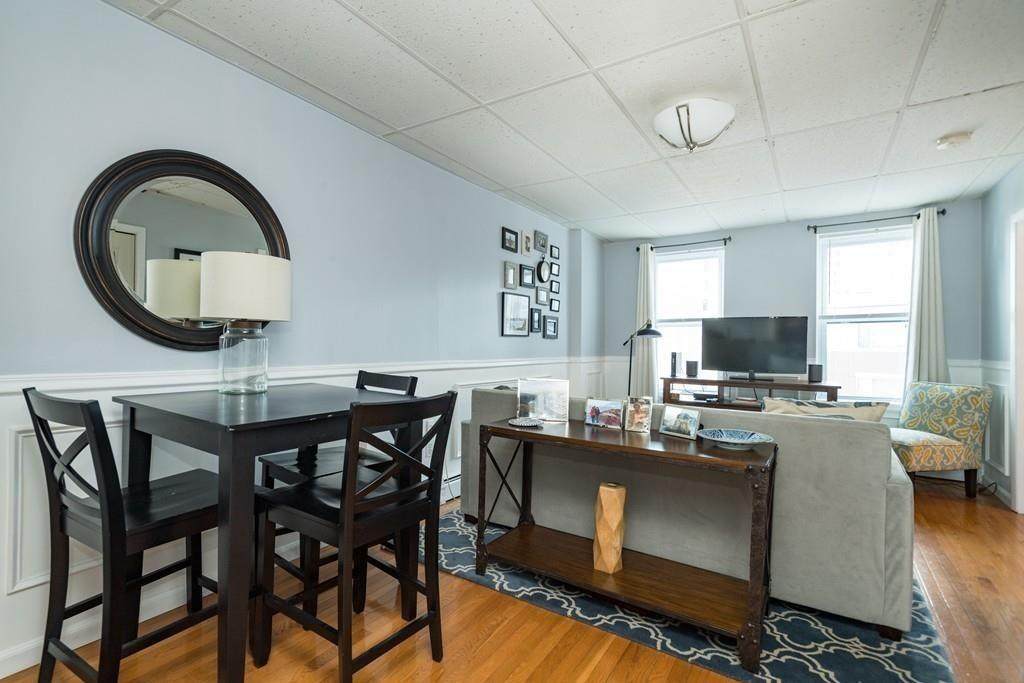 9 Bowdoin Street - Photo 1