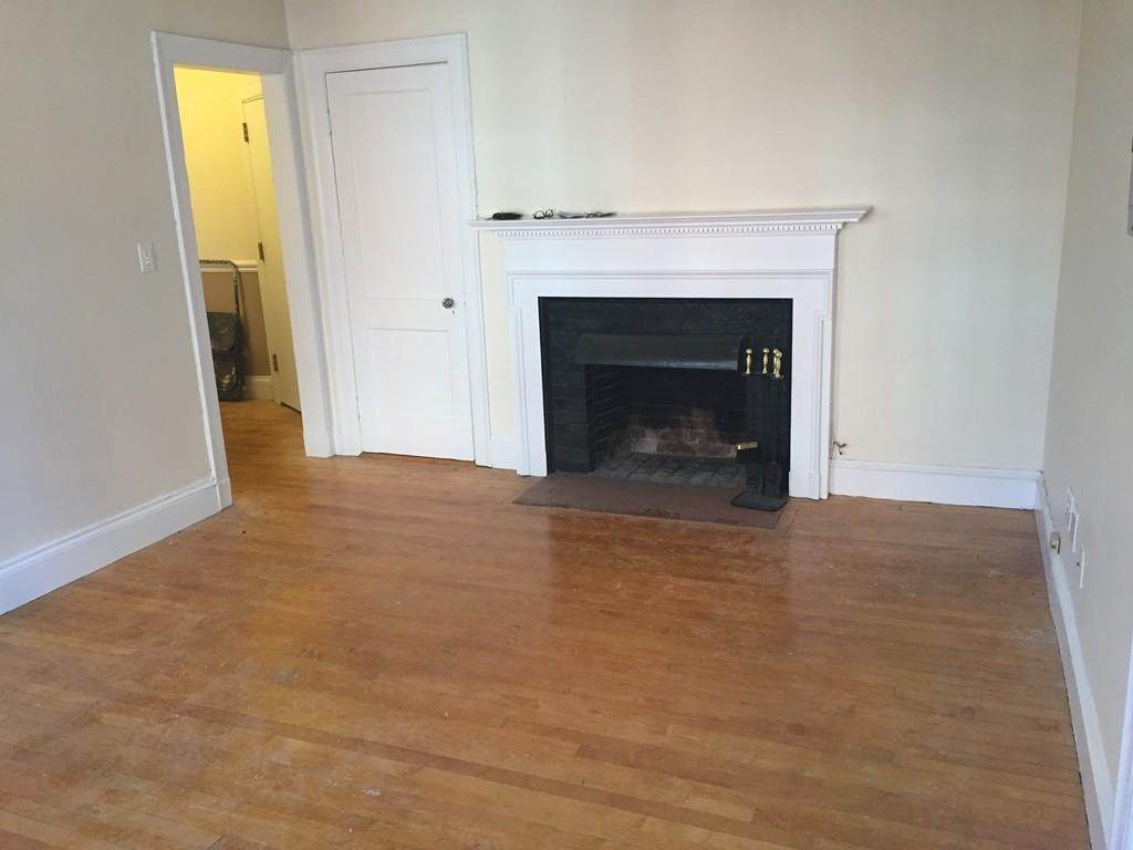 21 Chauncy Street - Photo 1