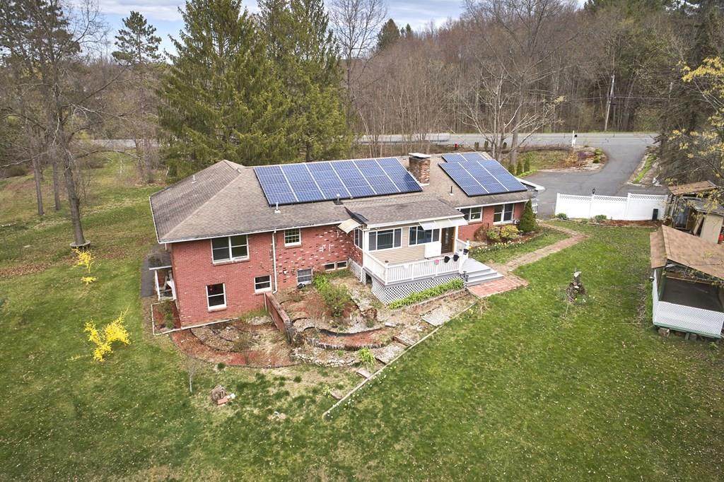 65 West St - Photo 1
