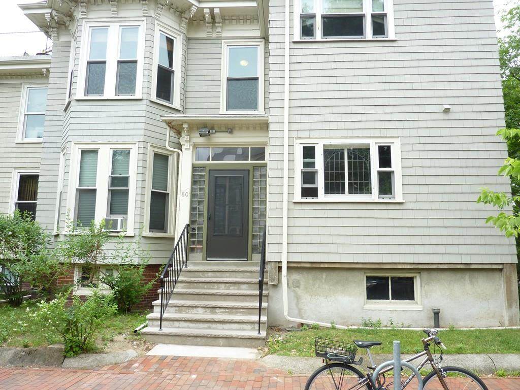 80 Chestnut St - Photo 1