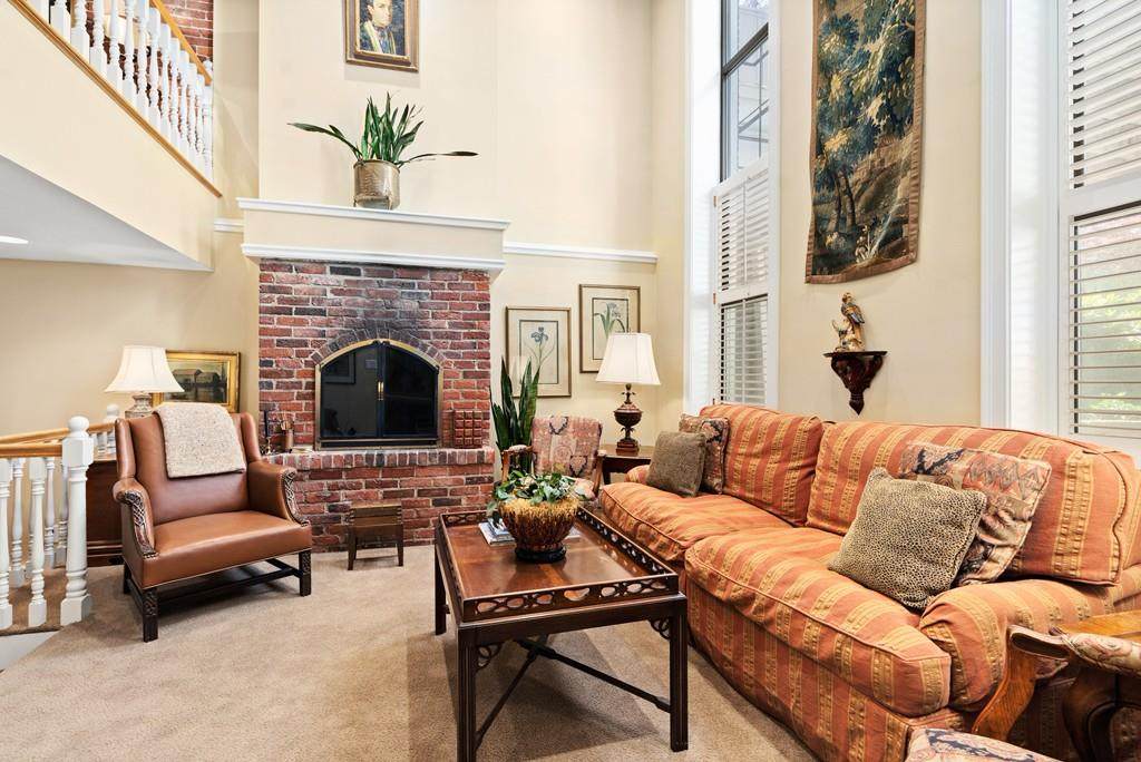 20 Union Park - Photo 1