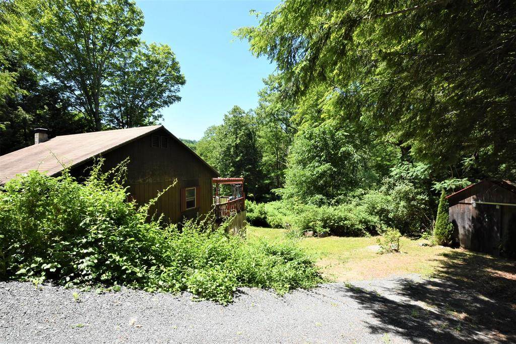 7 Hog Hollow Rd - Photo 1
