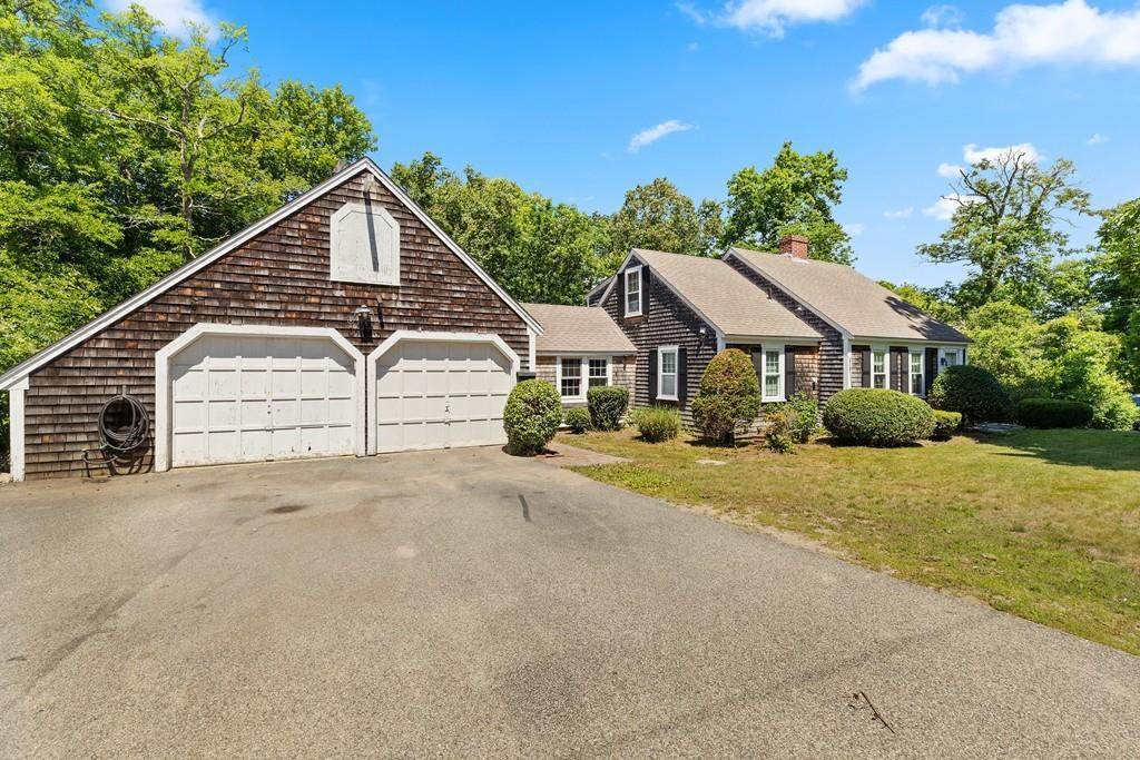66 Booth Hill Rd - Photo 1