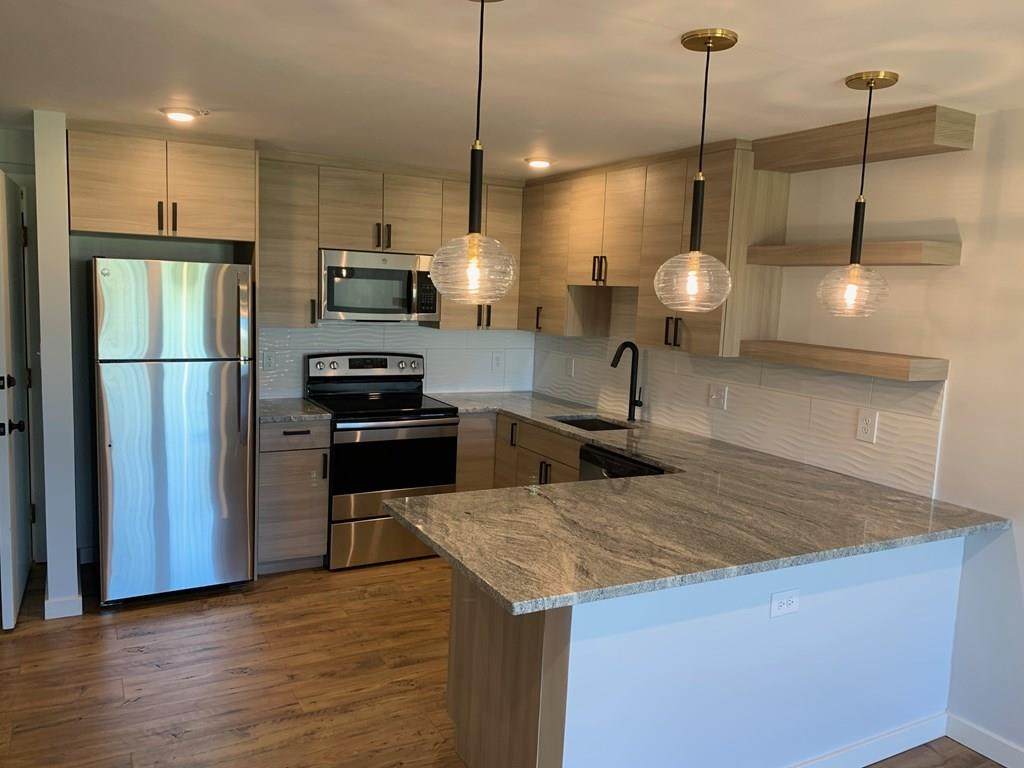 45 Belle Isle Avenue - Photo 1