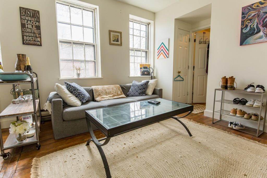 11 Phillips Street - Photo 1