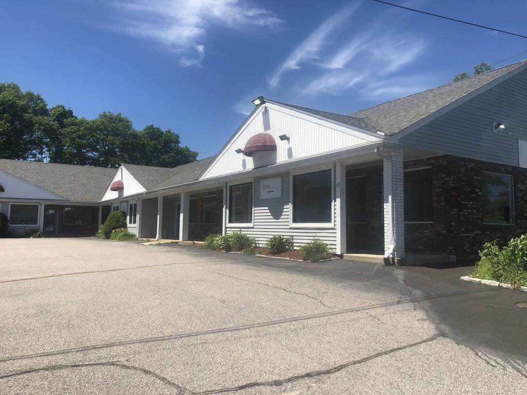 160 Macarthur Blvd - Photo 1
