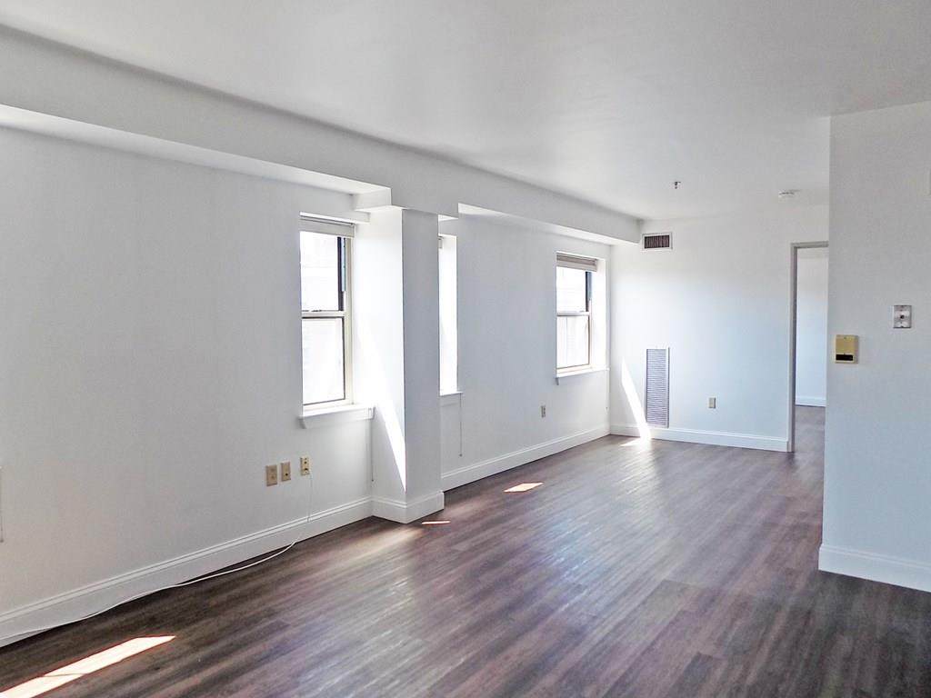 888 Washington St - Photo 1