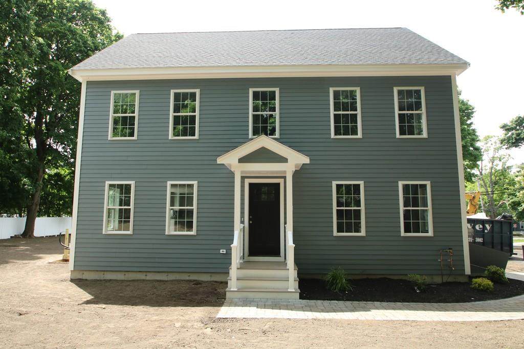 104 Salem St - Photo 1