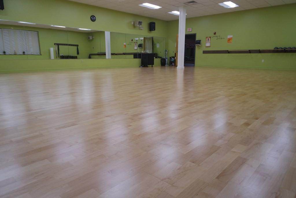 300 Turnpike Street - Photo 1