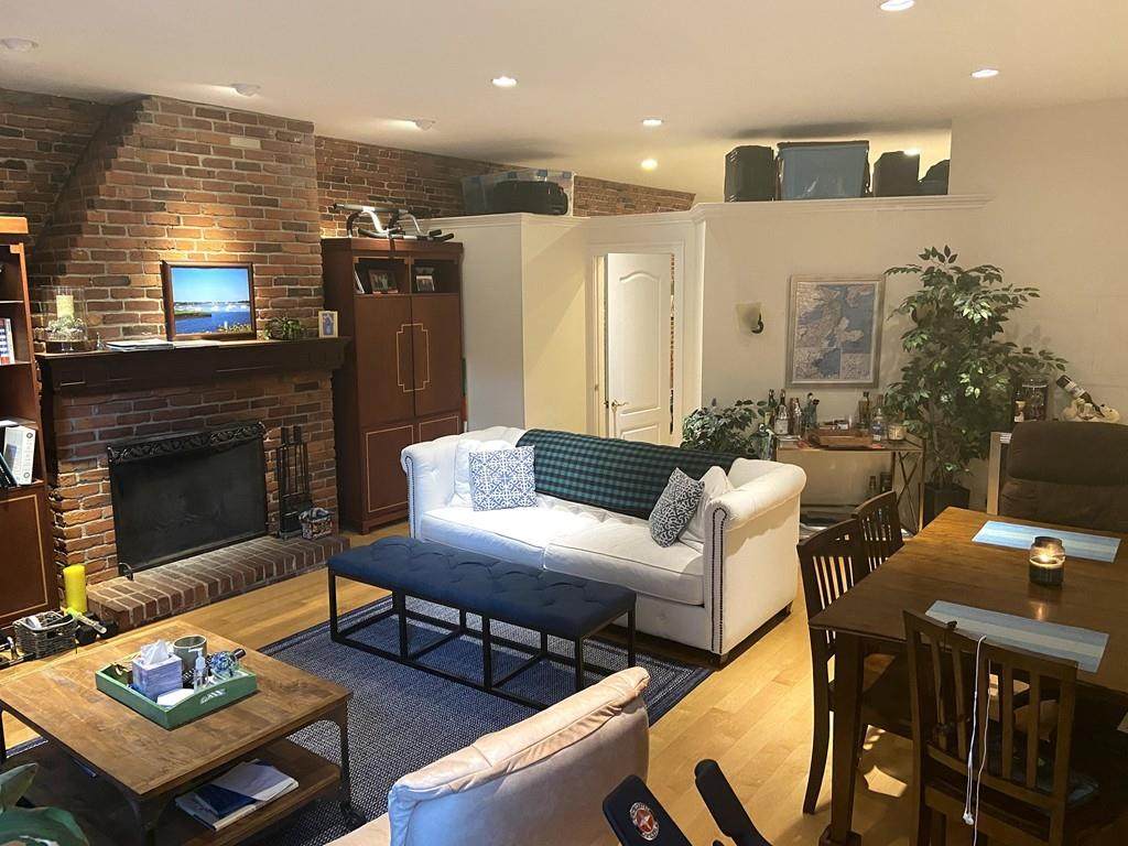 130 Fulton St - Photo 1