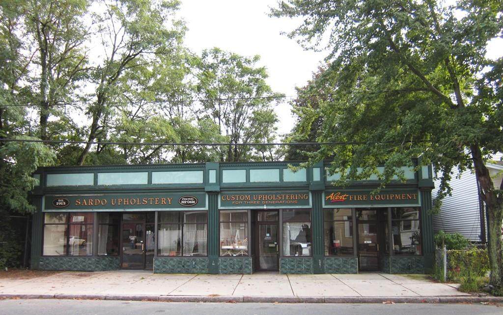 120-124 Clifton St - Photo 1