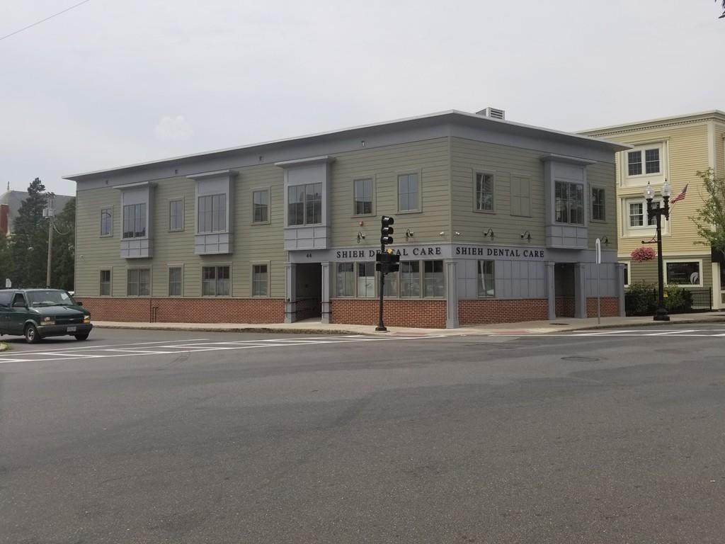 44 Grove - Photo 1