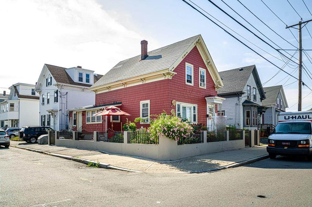 173 Parker St - Photo 1