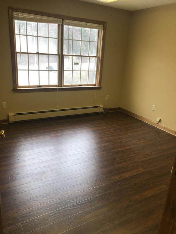 133 Main - Photo 1