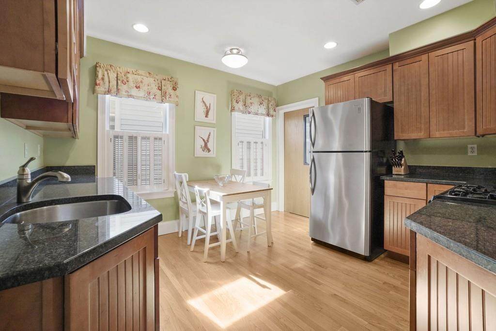 76 Marine Rd - Photo 1