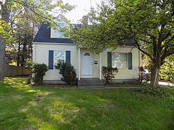 137 Lancaster Ave - Photo 1