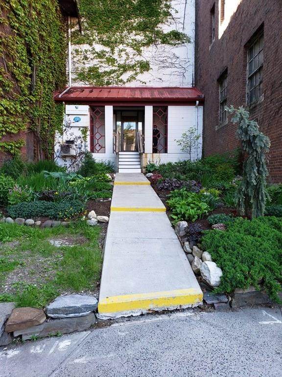 140 Main Street - Photo 1
