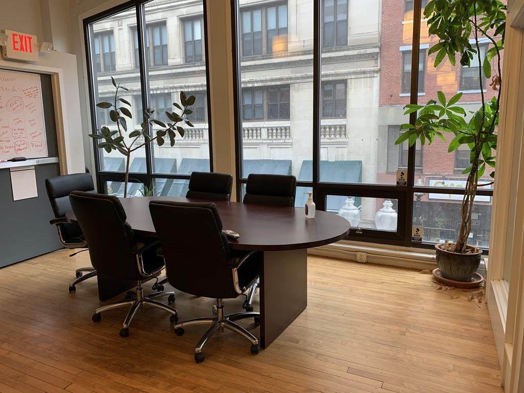 21-27 Temple - Photo 1