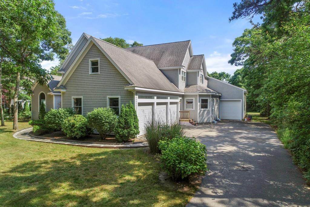 42 Airpark Dr - Photo 1