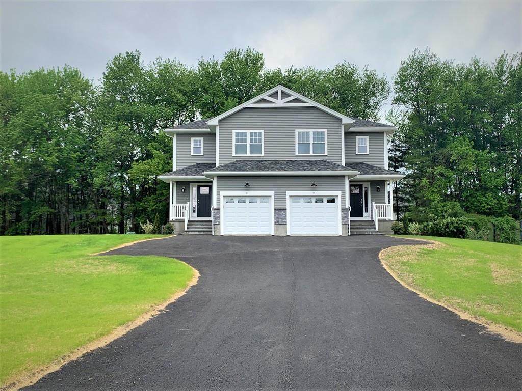 21 Shaker Rd - Photo 1